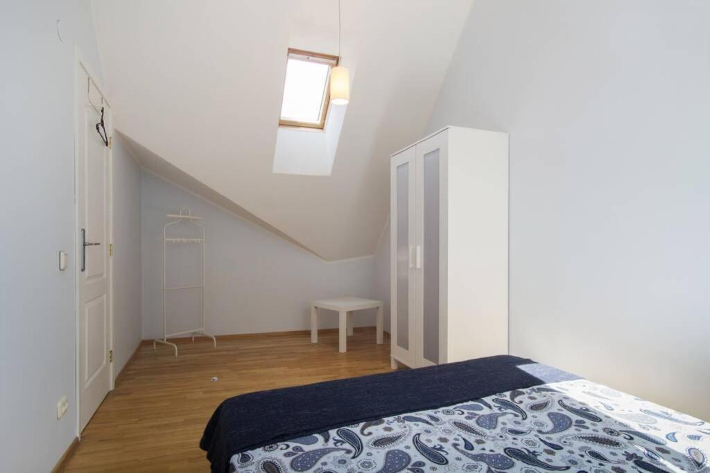Private Sauna & 4 Bedrooms Old Town Rooftop Apartment VNO Dış mekan fotoğraf